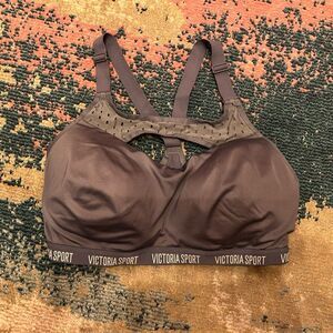 Victoria Sport Women's Sports Bra